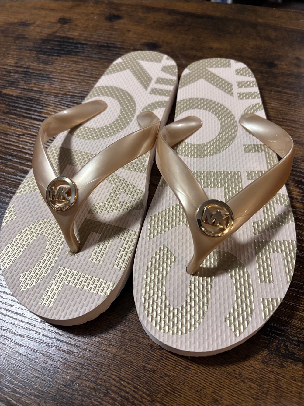 Michael Kors Women’s Jet Set Logo Flip Flops